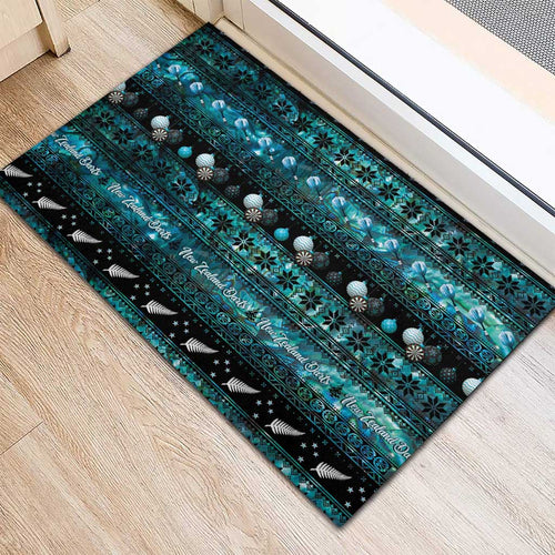 New Zealand Darts Christmas Rubber Doormat Merry Xmas Aotearoa Maori Paua Shell - Aussie Hoodie