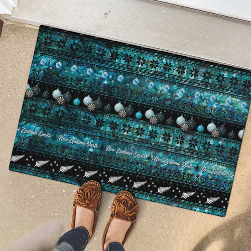 New Zealand Darts Christmas Rubber Doormat Merry Xmas Aotearoa Maori Paua Shell - Aussie Hoodie