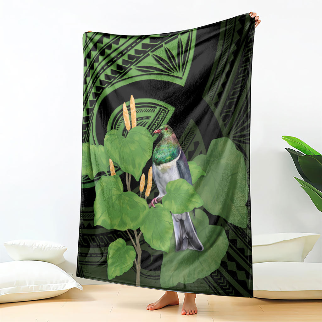 Kawakawa Rongoa Maori Kereru New Zealand Blanket