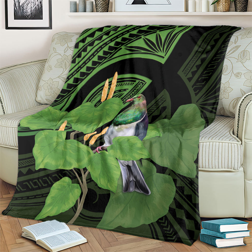 Kawakawa Rongoa Maori Kereru New Zealand Blanket