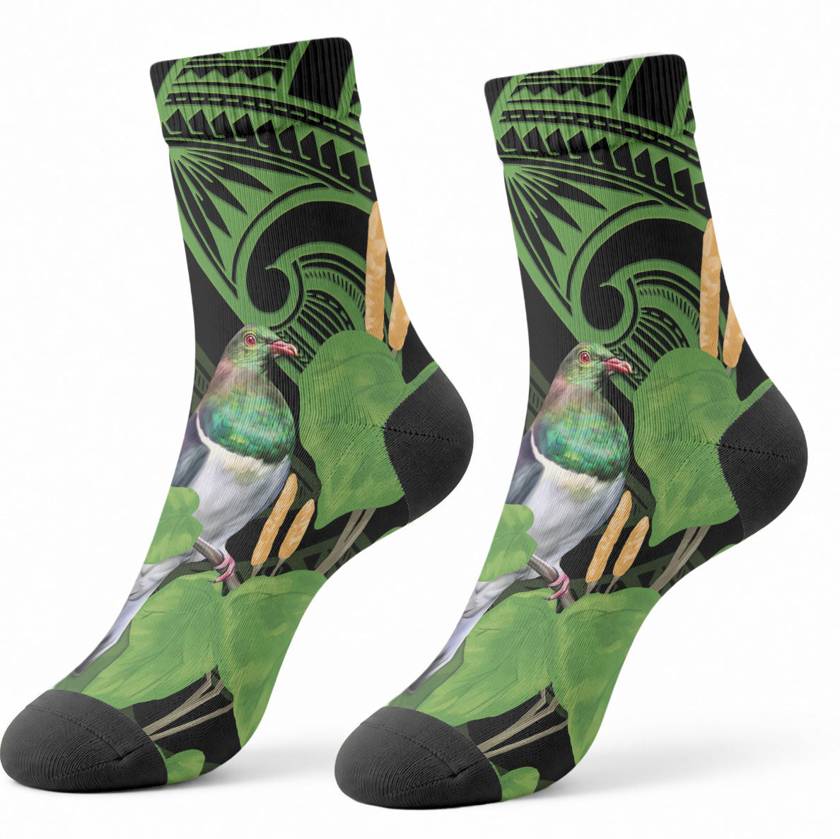 Kawakawa Rongoa Maori Kereru New Zealand Crew Socks