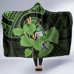Kawakawa Rongoa Maori Kereru New Zealand Hooded Blanket
