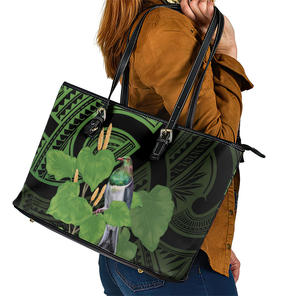 Kawakawa Rongoa Maori Kereru New Zealand Leather Tote Bag