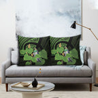 Kawakawa Rongoa Maori Kereru New Zealand Pillow Cover