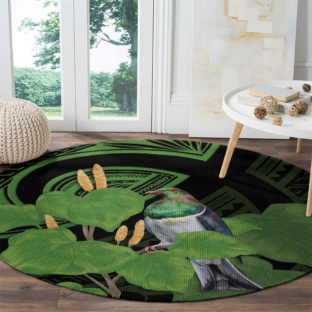 Kawakawa Rongoa Maori Kereru New Zealand Round Carpet