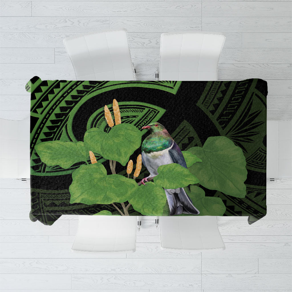 Kawakawa Rongoa Maori Kereru New Zealand Tablecloth