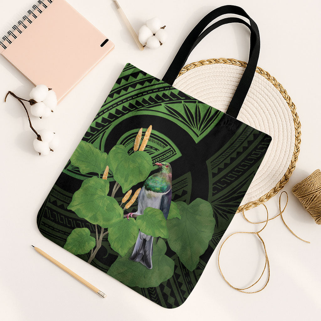 Kawakawa Rongoa Maori Kereru New Zealand Tote Bag