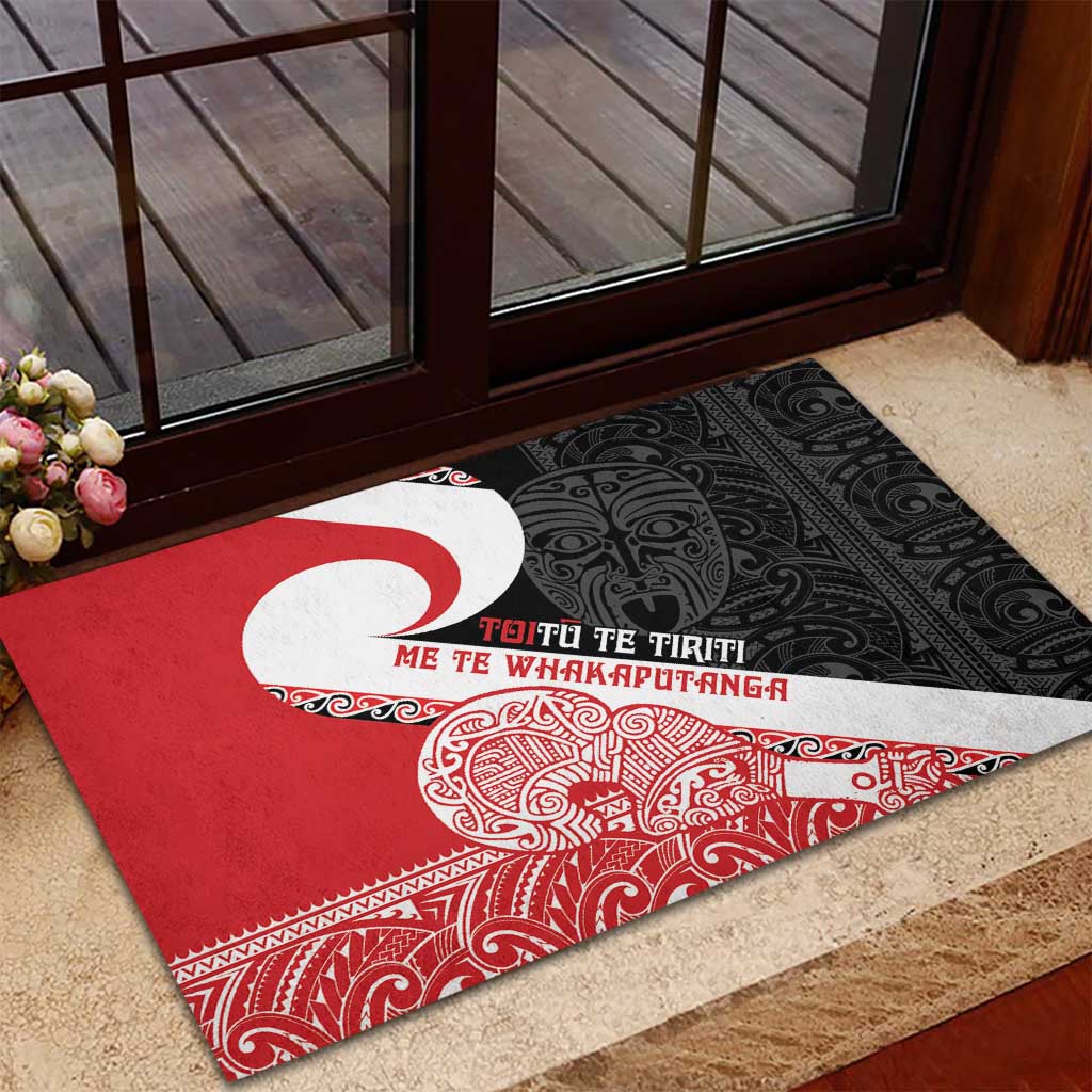 Toitu Te Tiriti Me Te Whakaputanga Rubber Doormat Maori Wahaika With Haka Face