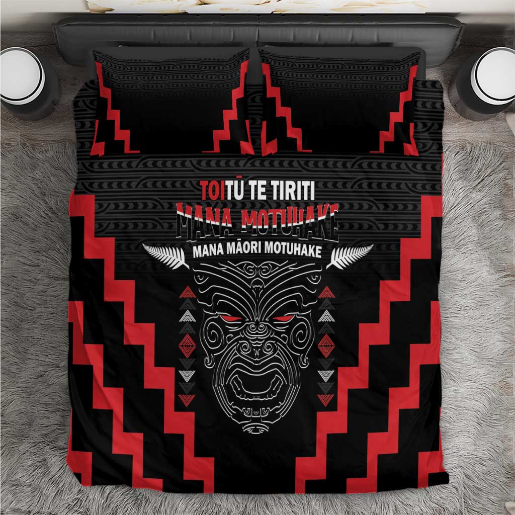Toitu Te Tiriti Mana Maori Motuhake Bedding Set Aotearoa Haka Face Mix Poutama Art