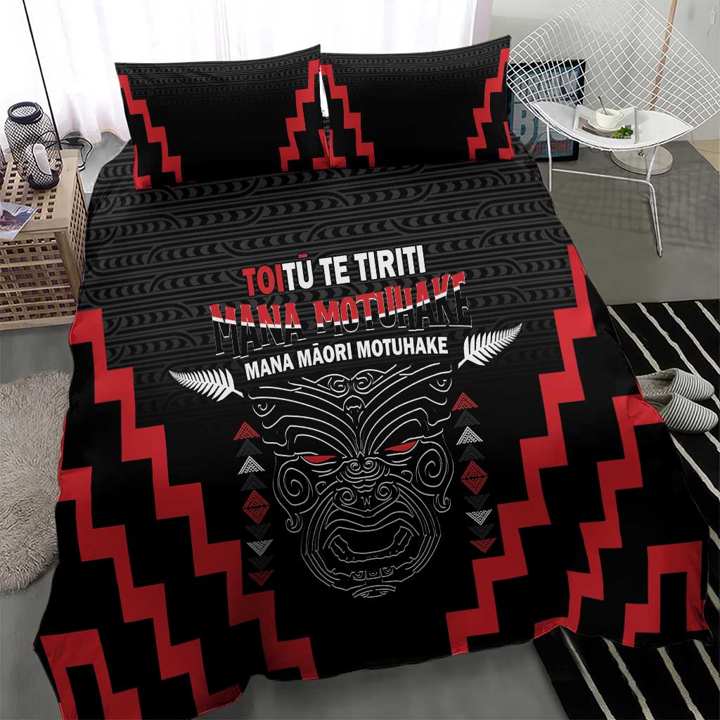 Toitu Te Tiriti Mana Maori Motuhake Bedding Set Aotearoa Haka Face Mix Poutama Art