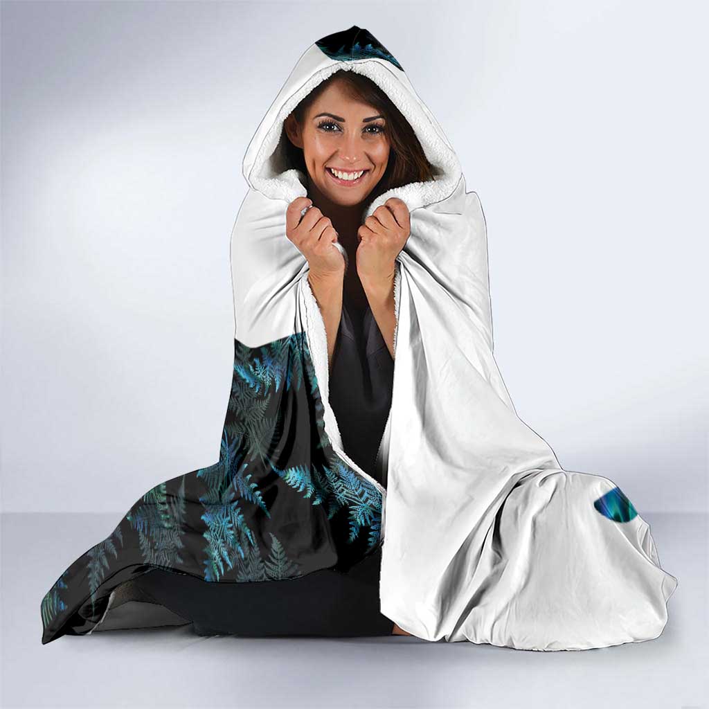 New Zealand Lawn Bowls Custom Hooded Blanket Aotearoa Silver Fern Paua Shell - Aussie Hoodie