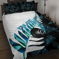 New Zealand Lawn Bowls Custom Quilt Bed Set Aotearoa Silver Fern Paua Shell - Aussie Hoodie
