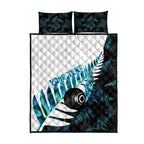 New Zealand Lawn Bowls Custom Quilt Bed Set Aotearoa Silver Fern Paua Shell - Aussie Hoodie
