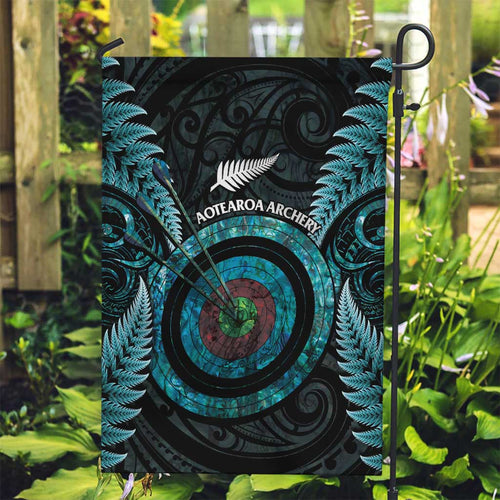 New Zealand Archery Garden Flag Aotearoa Silver Fern Maori - Aussie Hoodie