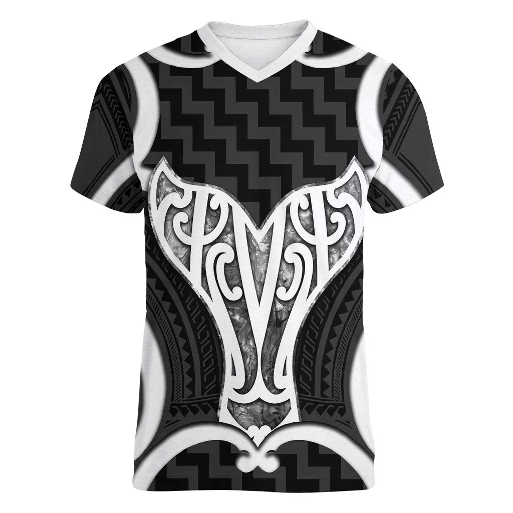 Aotearoa Atua Tangaroa Personalised Women V-Neck T-Shirt God Of The Sea Maori Whale Tail Black