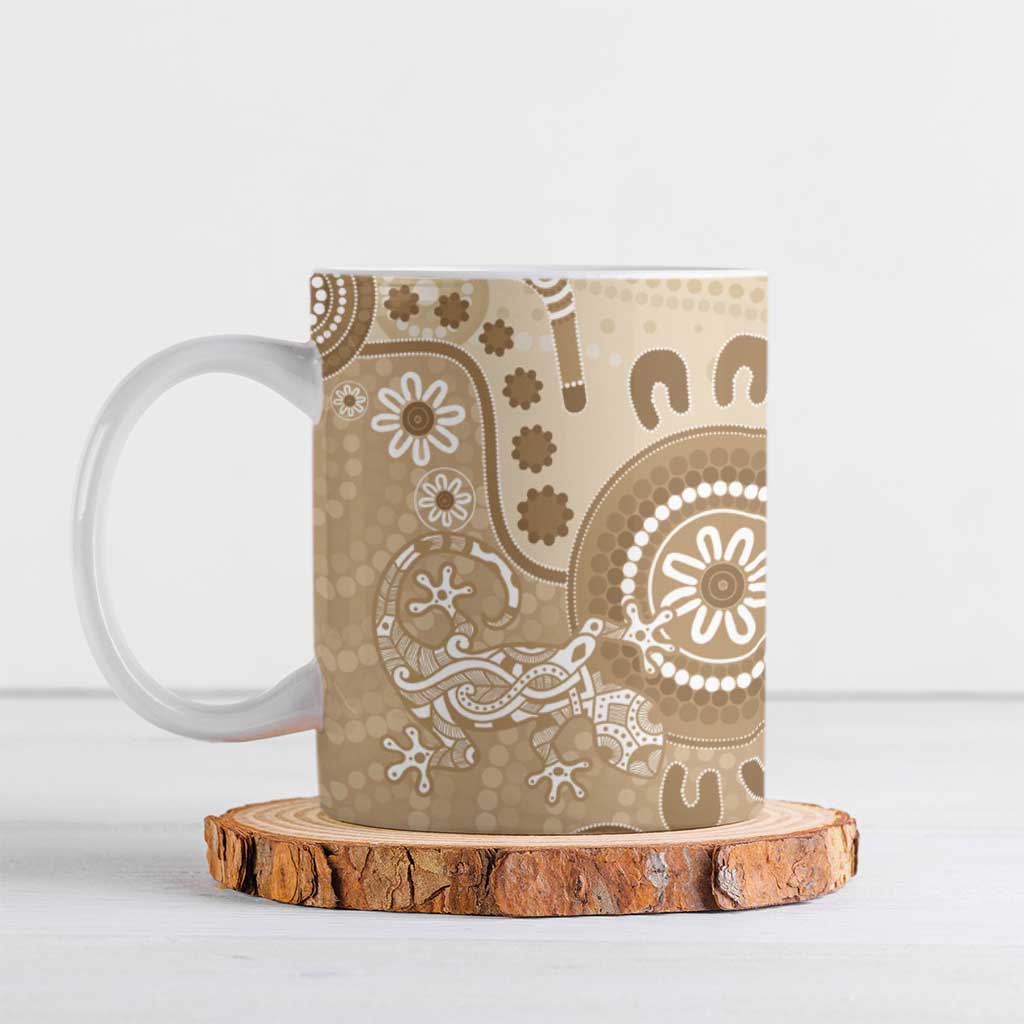 Beige Lizards Australia Ceramic Mug Boomerang Indigenous Art - Aussie Hoodie