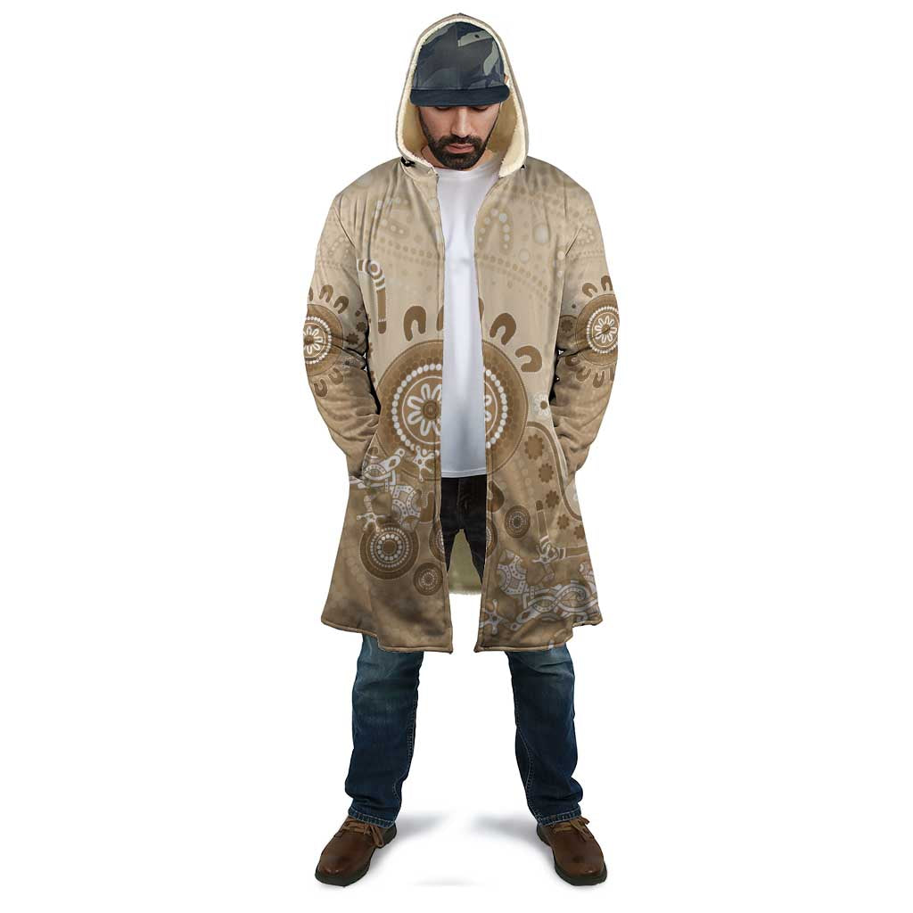 Beige Lizards Australia Cloak Boomerang Indigenous Art - Aussie Hoodie