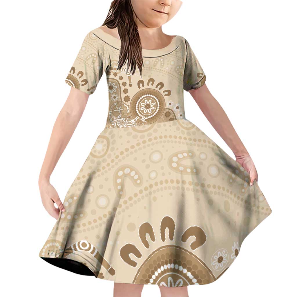 Beige Lizards Australia Family Matching Off Shoulder Short Dress and Hawaiian Shirt Boomerang Indigenous Art - Aussie Hoodie