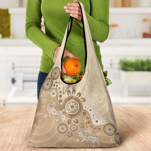 Beige Lizards Australia Grocery Bag Boomerang Indigenous Art - Aussie Hoodie