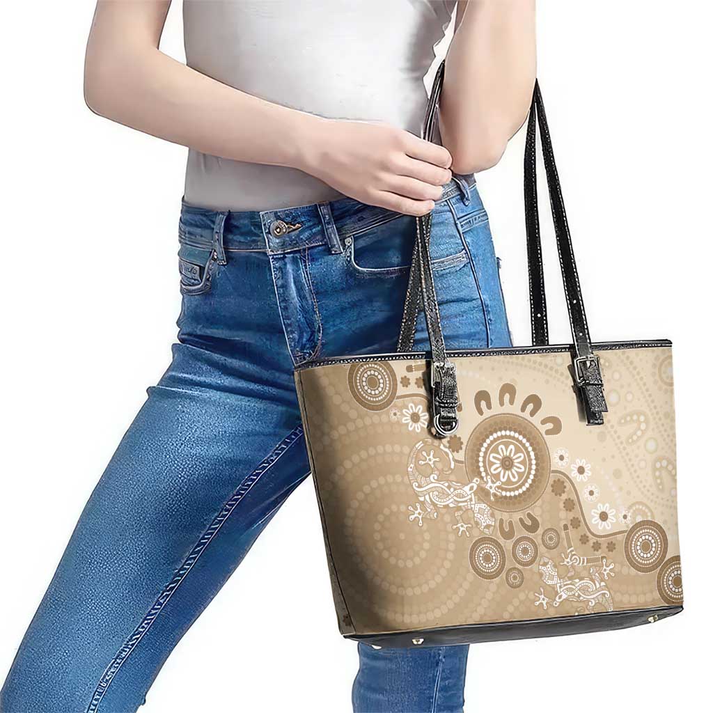 Beige Lizards Australia Leather Tote Bag Boomerang Indigenous Art - Aussie Hoodie
