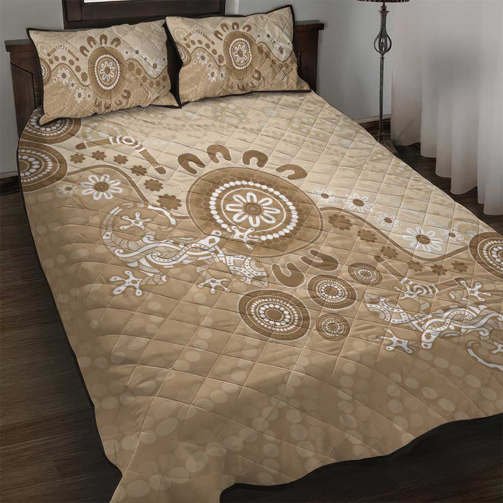 Beige Lizards Australia Quilt Bed Set Boomerang Indigenous Art - Aussie Hoodie