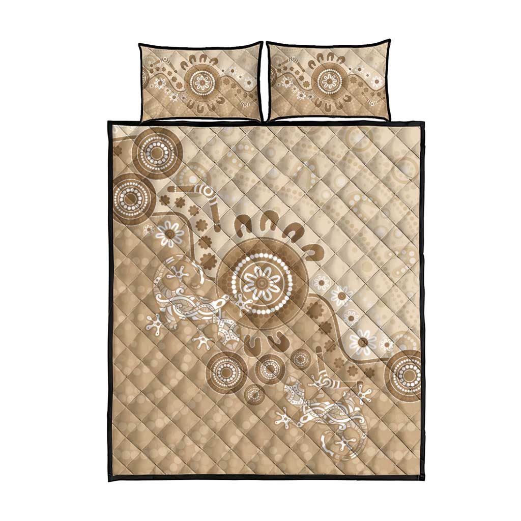 Beige Lizards Australia Quilt Bed Set Boomerang Indigenous Art - Aussie Hoodie