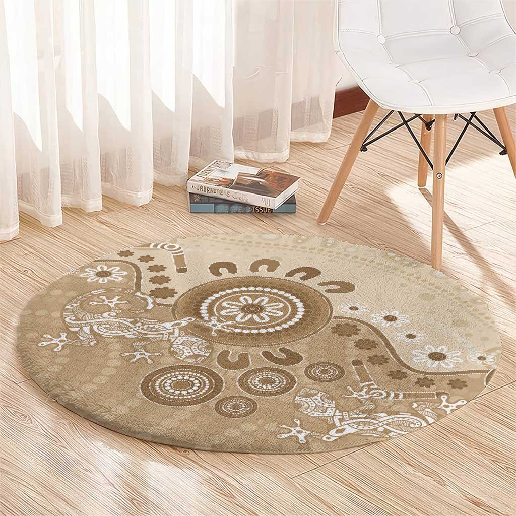 Beige Lizards Australia Round Carpet Boomerang Indigenous Art - Aussie Hoodie