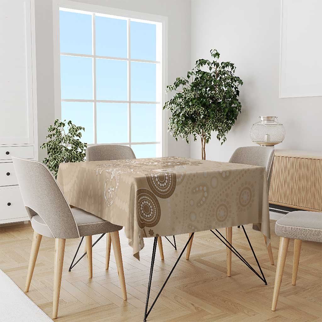 Beige Lizards Australia Tablecloth Boomerang Indigenous Art - Aussie Hoodie