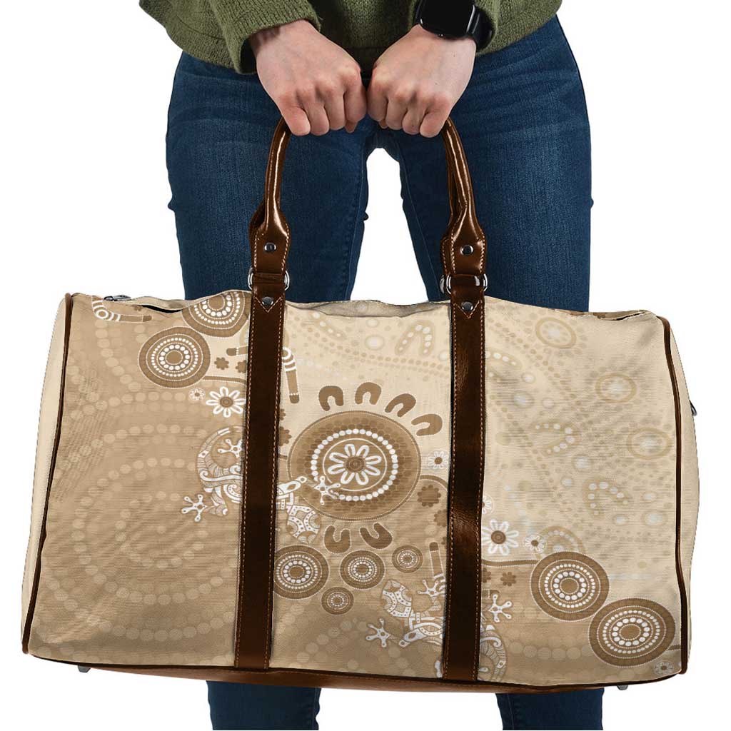Beige Lizards Australia Travel Bag Boomerang Indigenous Art - Aussie Hoodie