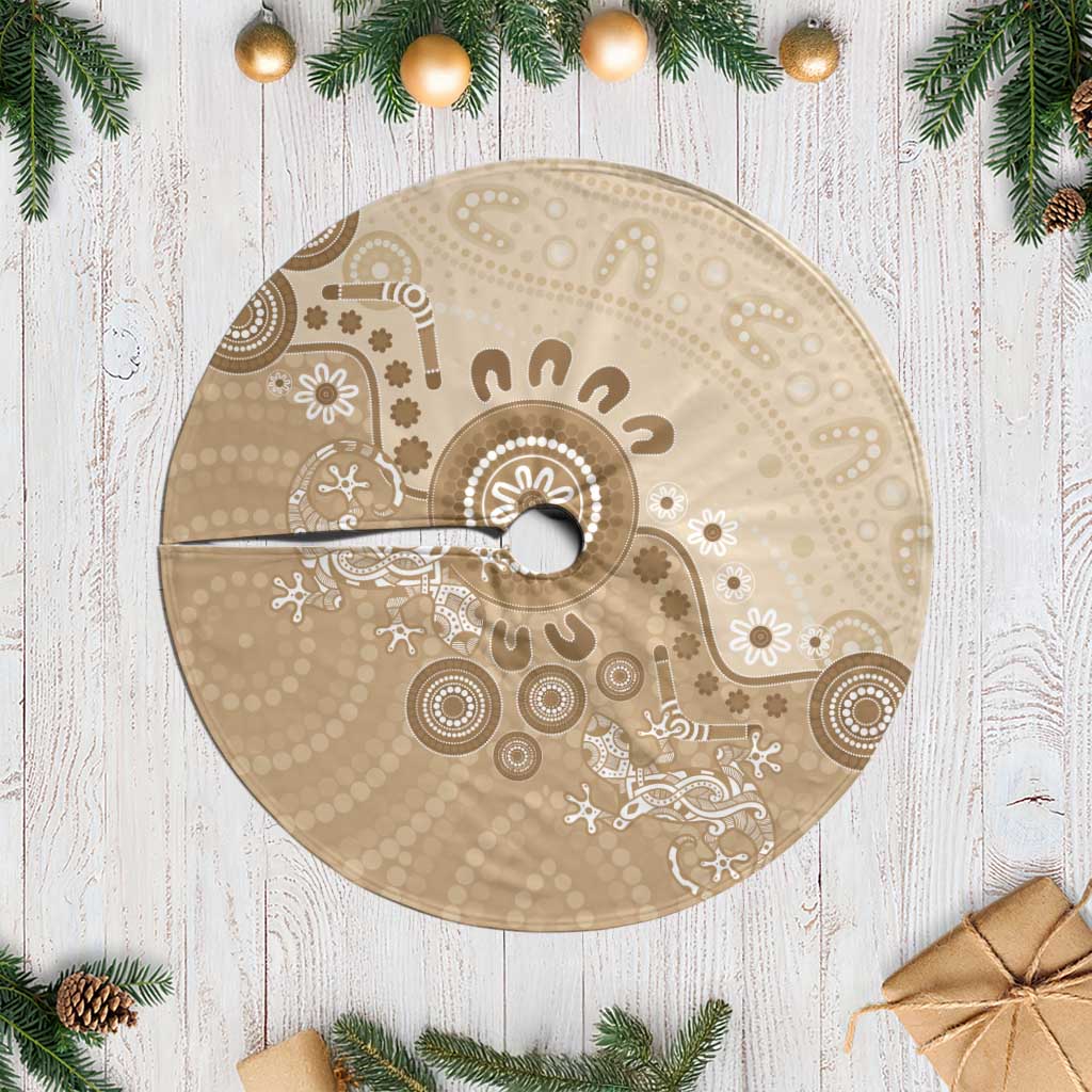 Beige Lizards Australia Tree Skirt Boomerang Indigenous Art - Aussie Hoodie