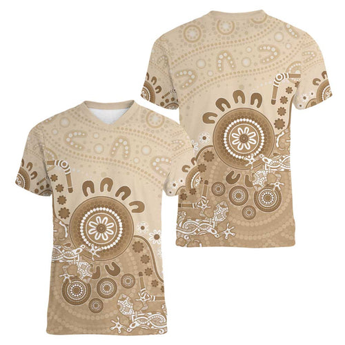 Beige Lizards Australia Women V-Neck T-Shirt Boomerang Indigenous Art - Aussie Hoodie