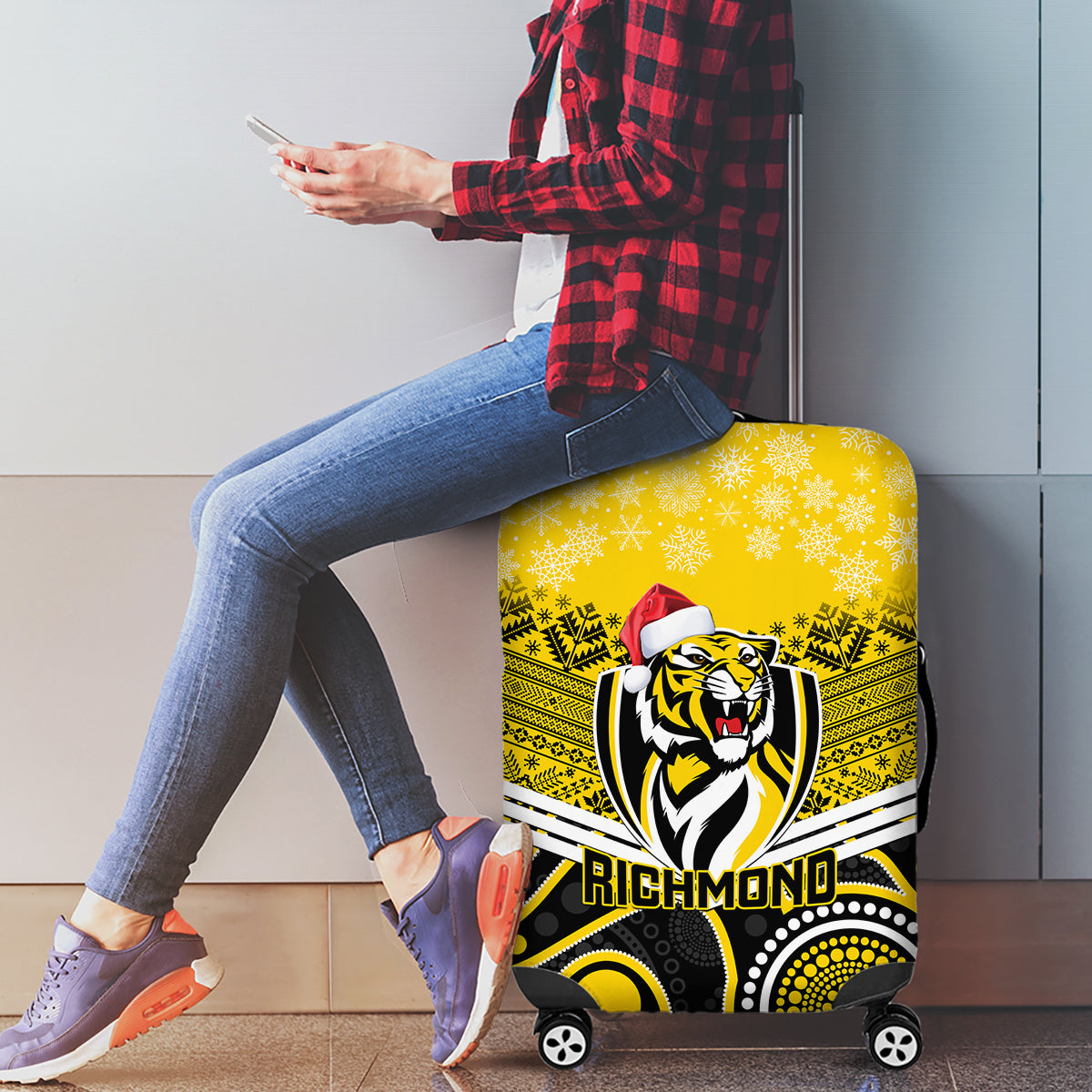 custom-richmond-football-christmas-luggage-cover-merry-xmas-2023-mix-aboriginal-art