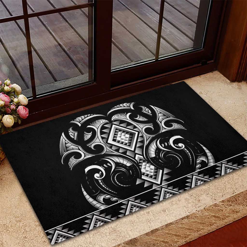 Black Ngaru Taniko With Aotearoa Maori Tattoo Rubber Doormat