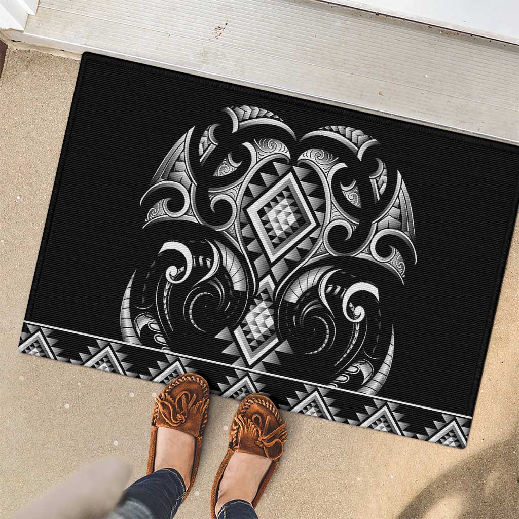 Black Ngaru Taniko With Aotearoa Maori Tattoo Rubber Doormat