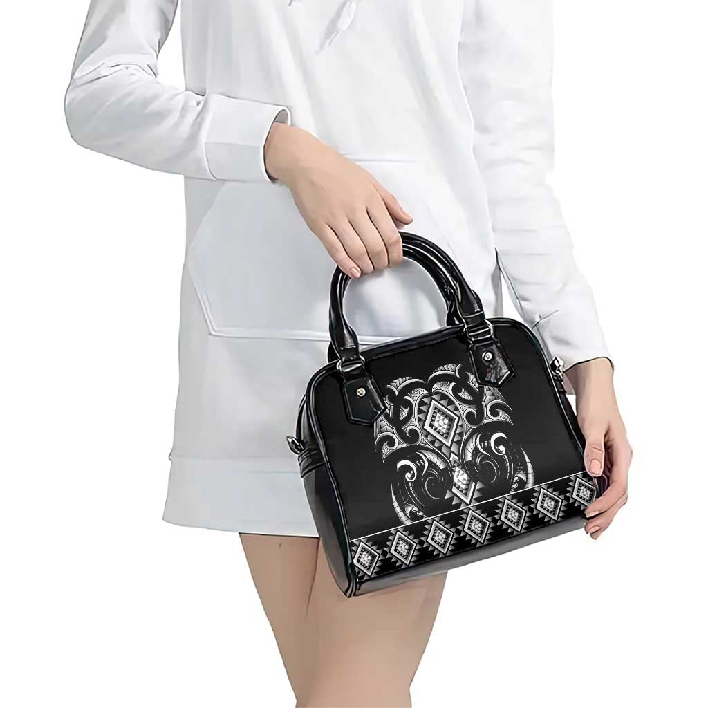 Black Ngaru Taniko With Aotearoa Maori Tattoo Shoulder Handbag