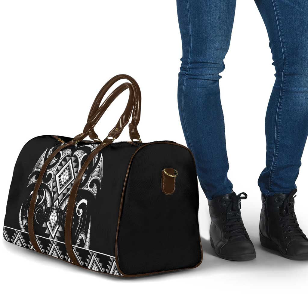 Black Ngaru Taniko With Aotearoa Maori Tattoo Travel Bag - Aussie Hoodie