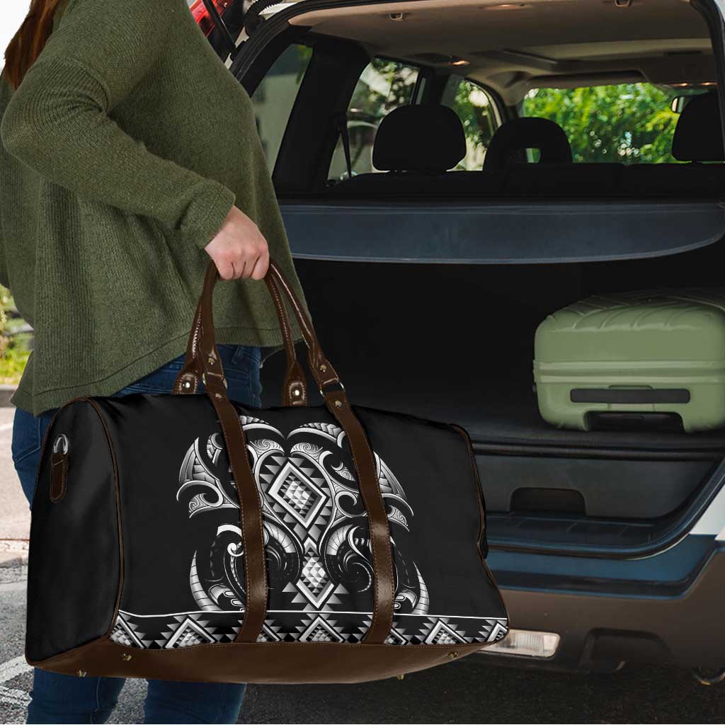 Black Ngaru Taniko With Aotearoa Maori Tattoo Travel Bag - Aussie Hoodie