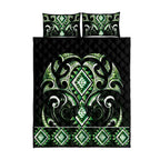 Green Ngaru Taniko With Aotearoa Maori Tattoo Quilt Bed Set