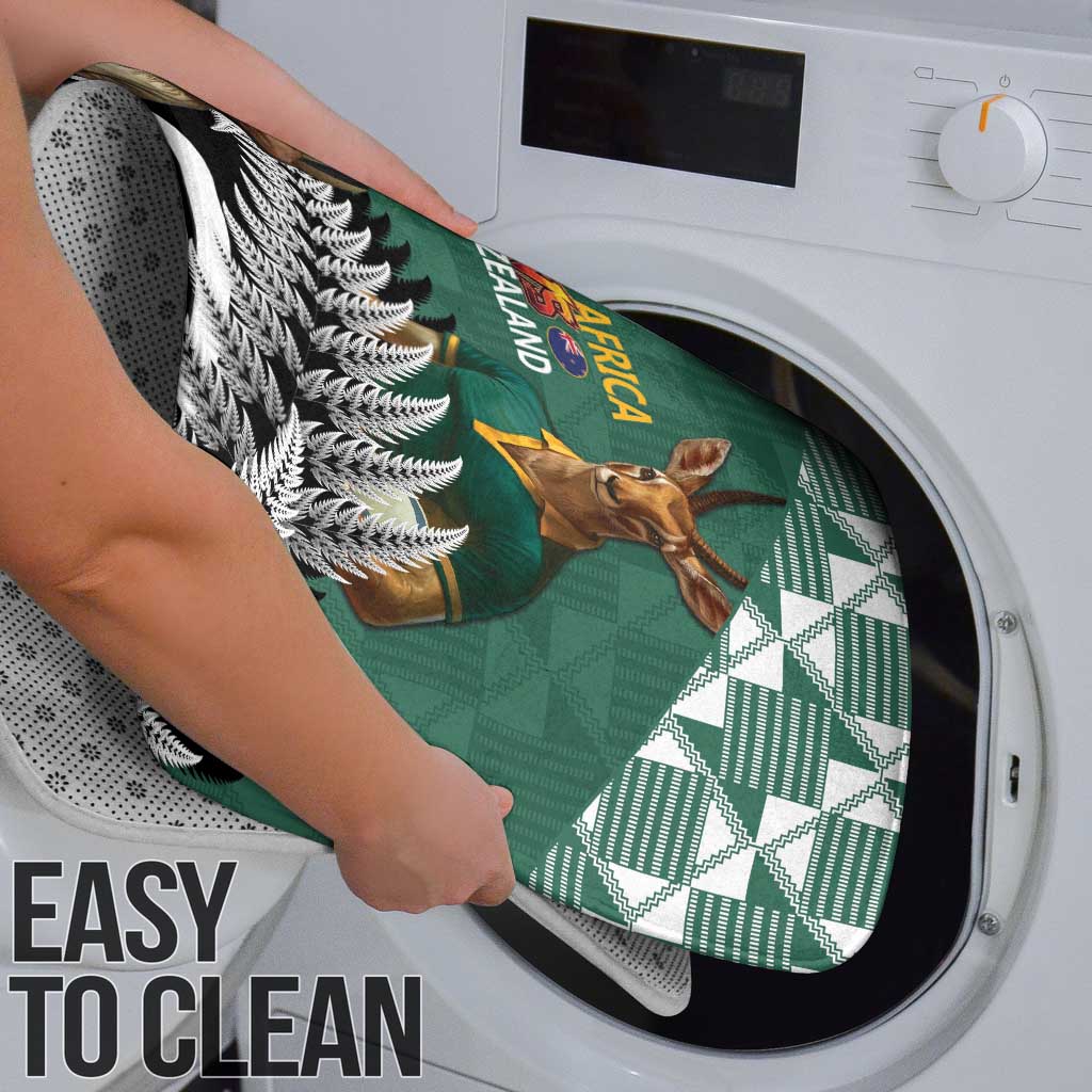 New Zealand South Africa Rugby Bathroom Set Springboks Kente All Black Maori Together - Aussie Hoodie