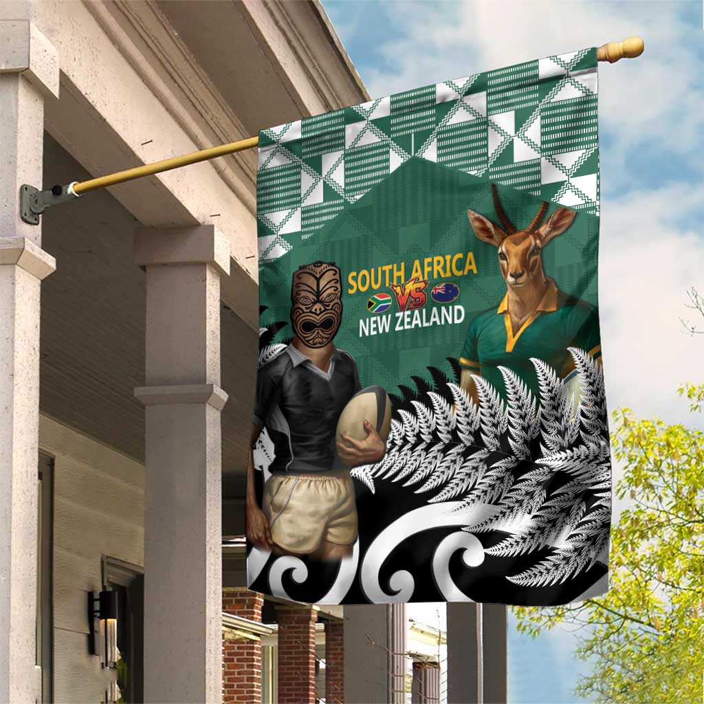 New Zealand South Africa Rugby Garden Flag Springboks Kente All Black Maori Together - Aussie Hoodie