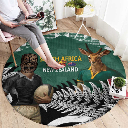 New Zealand South Africa Rugby Round Carpet Springboks Kente All Black Maori Together - Aussie Hoodie