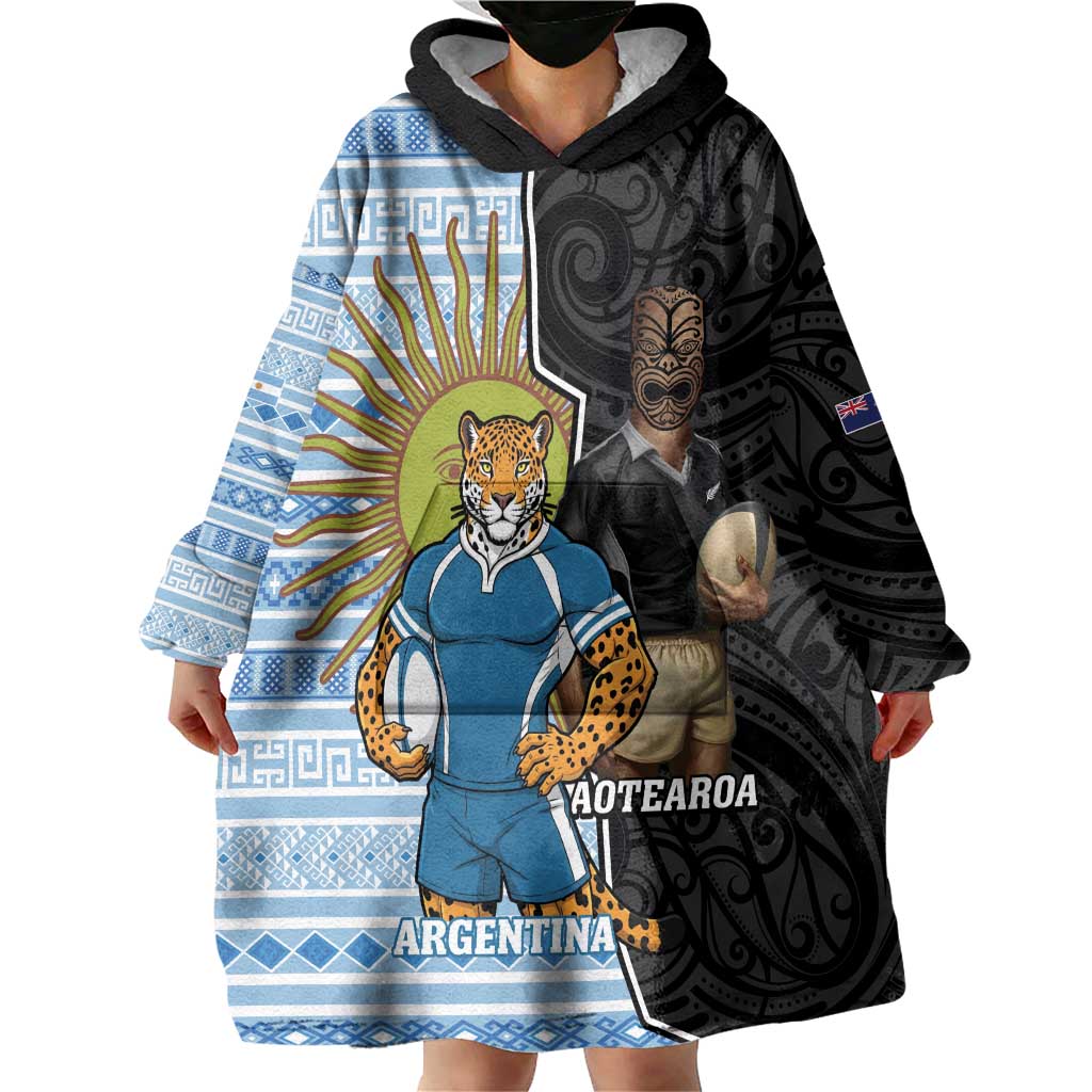 New Zealand Argentina Rugby Custom Wearable Blanket Hoodie 2025 Los Pumas All Black Together - Aussie Hoodie