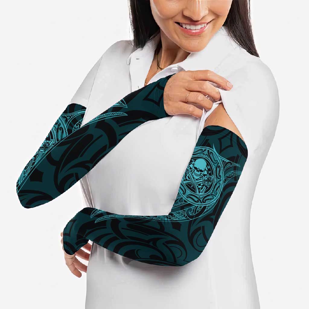 New Zealand Skull Darts Arm Sleeves Aotearoa Maori Chest Tattoo Stylized Teal - Aussie Hoodie