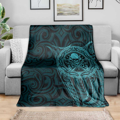 New Zealand Skull Darts Blanket Aotearoa Maori Chest Tattoo Stylized Teal - Aussie Hoodie