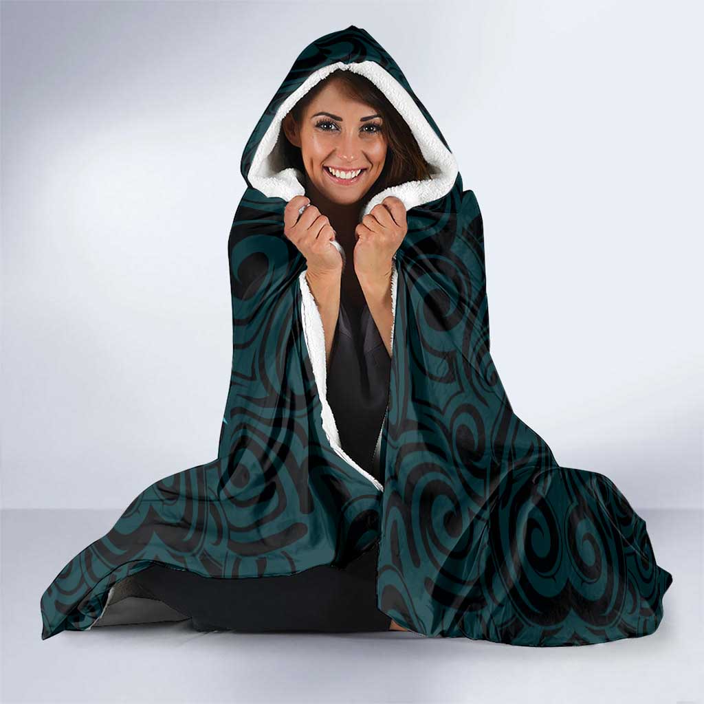 New Zealand Skull Darts Hooded Blanket Aotearoa Maori Chest Tattoo Stylized Teal - Aussie Hoodie