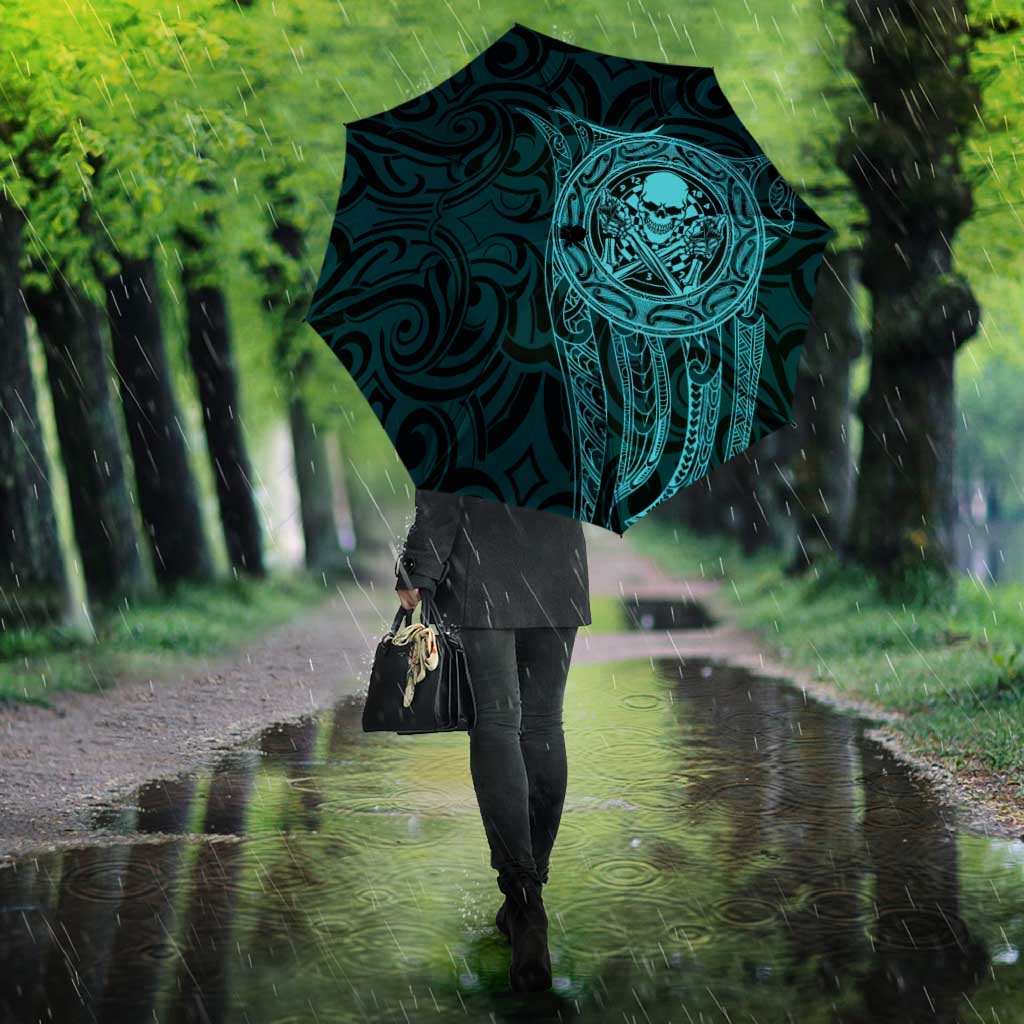 New Zealand Skull Darts Umbrella Aotearoa Maori Chest Tattoo Stylized Teal - Aussie Hoodie