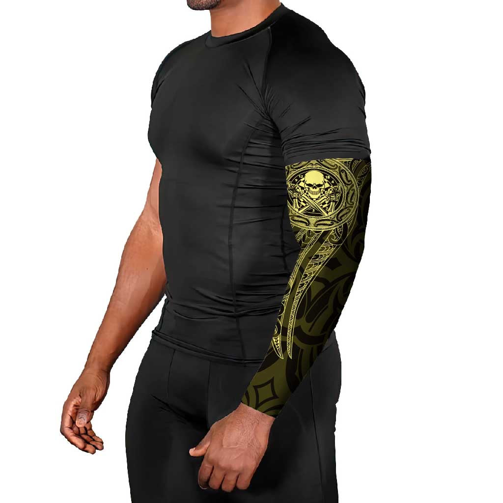 New Zealand Skull Darts Arm Sleeves Aotearoa Maori Chest Tattoo Stylized Gold - Aussie Hoodie