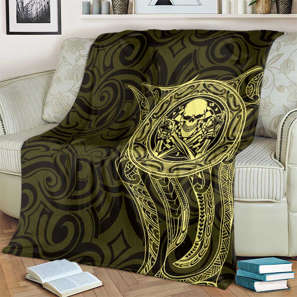 New Zealand Skull Darts Blanket Aotearoa Maori Chest Tattoo Stylized Gold - Aussie Hoodie