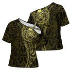 New Zealand Skull Darts Cross Shoulder Shirt Aotearoa Maori Chest Tattoo Stylized Gold - Aussie Hoodie