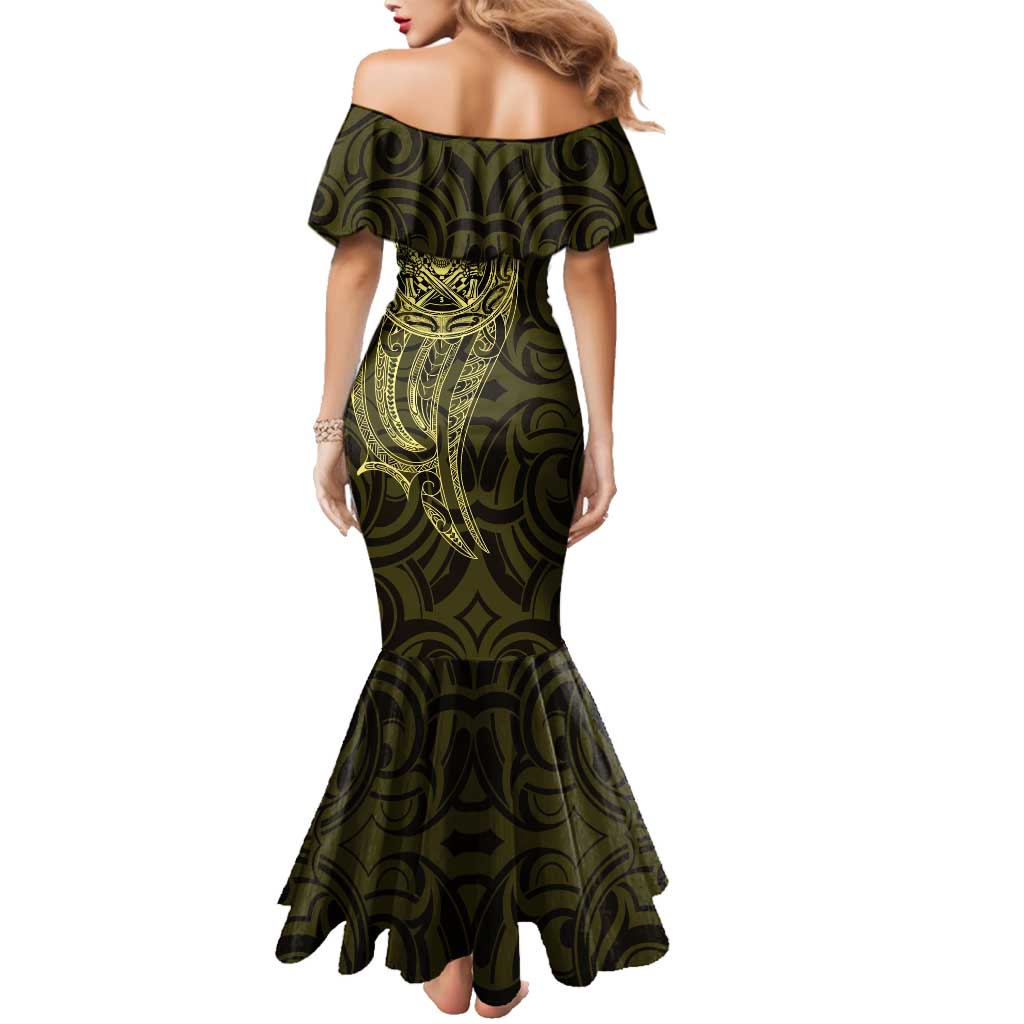 New Zealand Skull Darts Family Matching Mermaid Dress and Hawaiian Shirt Aotearoa Maori Chest Tattoo Stylized Gold - Aussie Hoodie